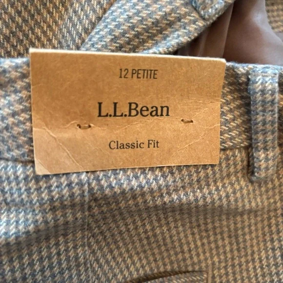 NWT L.L. Bean Classic Fit Petite Tan dress Pants SZ 12 P - Picture 6 of 10